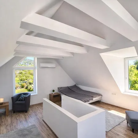 Διαμέρισμα Badacsonyi Rege